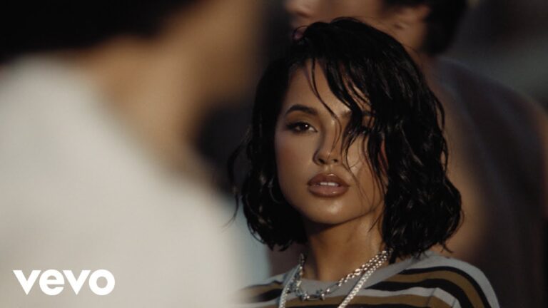 Canción Como Diablos de la Cantante Estadounidense Becky G