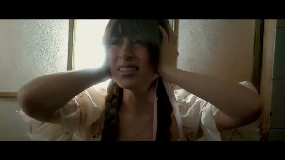 La La La La La de Legna Hernández: ansiedad, desgaste emocional y mente al límite visto en Estreno Musical punto COM