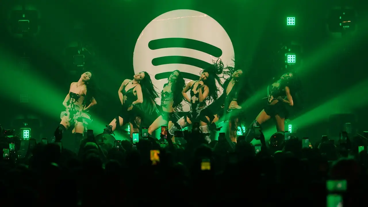 Gnarly de KATSEYE en directo Spotify: actitud, caos creativo y energía sin filtros | Canciones Nuevas de KPOP en DIRECTO | EstrenoMusical
