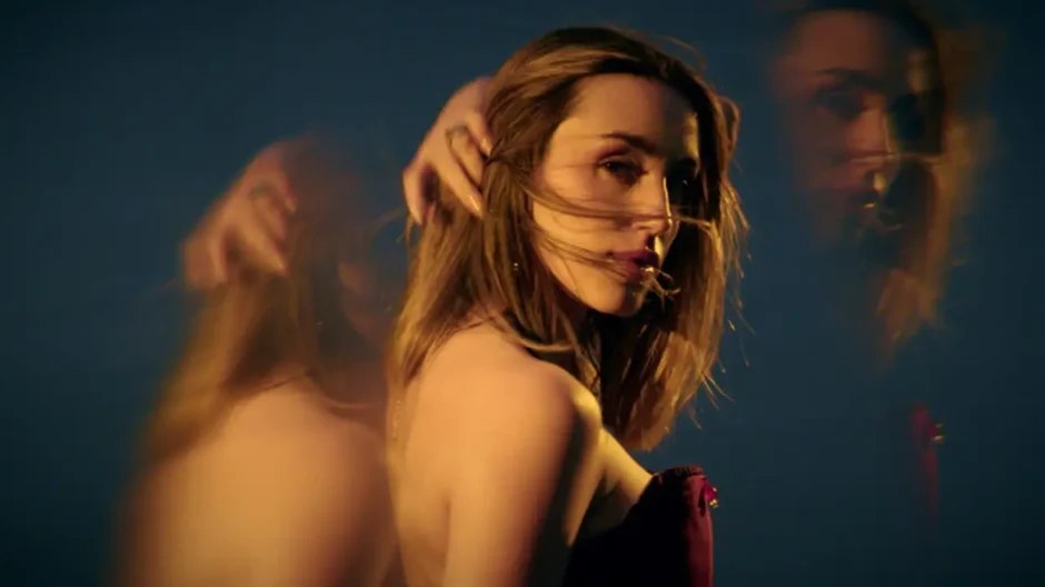 Ave Fénix de Xandra Garsem: canción de empoderamiento y renacimiento del pop urbano | Canciones Nuevas | EstrenoMusical