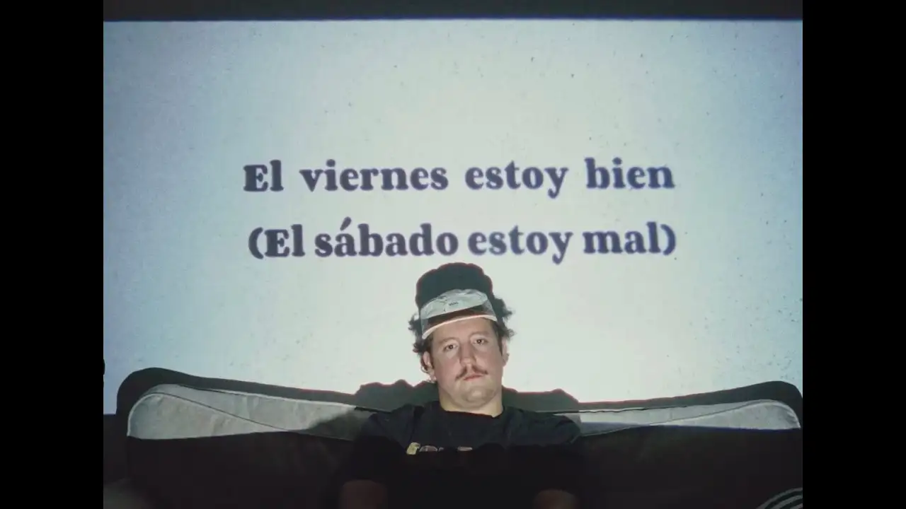 El viernes estoy bien, el sábado estoy mal) de Pavlenha: vivir entre la euforia y el desgaste emocional escuchado en Estreno Musical
