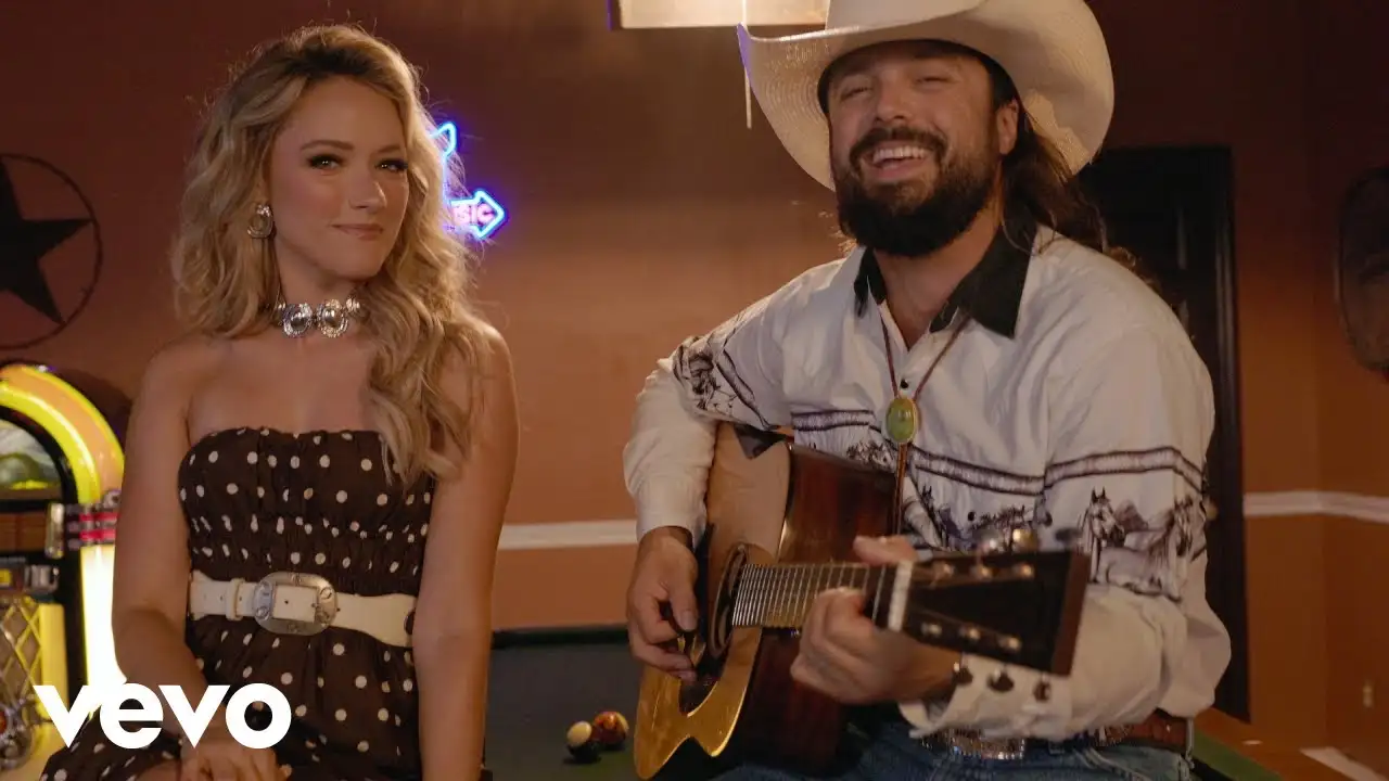 Jack & Jill Daniel's de Emily Ann Roberts: cuando un desamor termina cambiando la historia escuchado en Estreno Musical