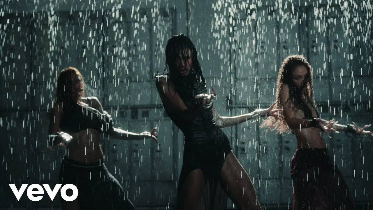 Cry Ugly de Flo: cuando una relación consigue convertir el glamour en lágrimas escuchado en Estreno Musical