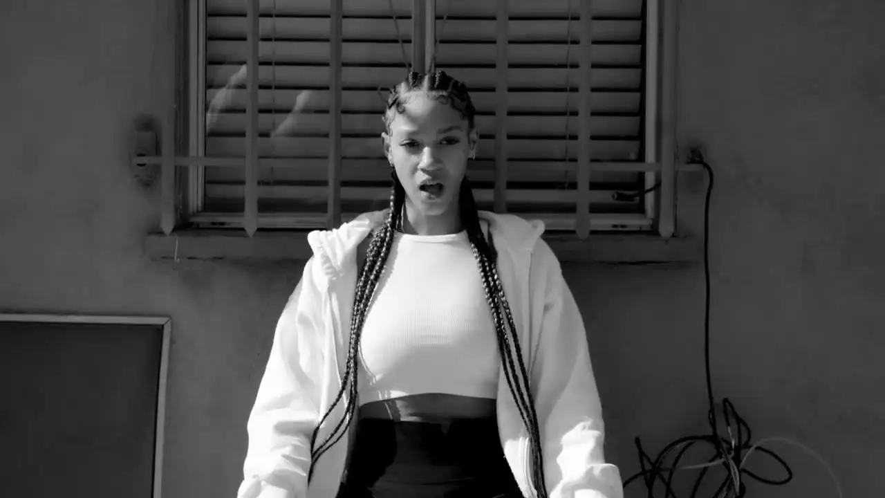 Jaded de Genia: cuando las decepciones empiezan a cambiarte escuchado en Estreno Musical