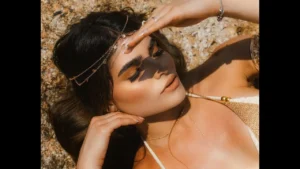 Alessandra Amorese se deja llevar por un amor que vuelve a empezar en "NaNaHe"