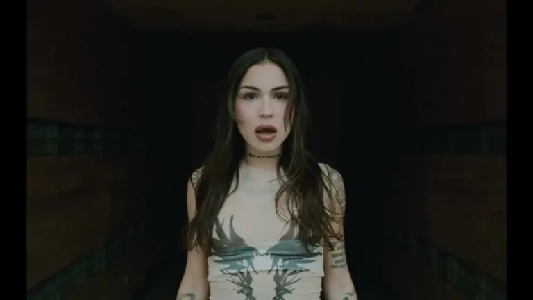 Canción Boss de la Cantante mexicana Emjay