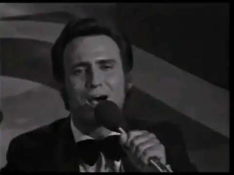 La voz que cantó a una España entera, Manolo Escobar